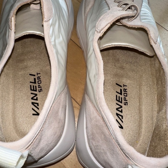 New Vaneli sport Qadi sneakers, 8N, CB2317 - Picture 8 of 9